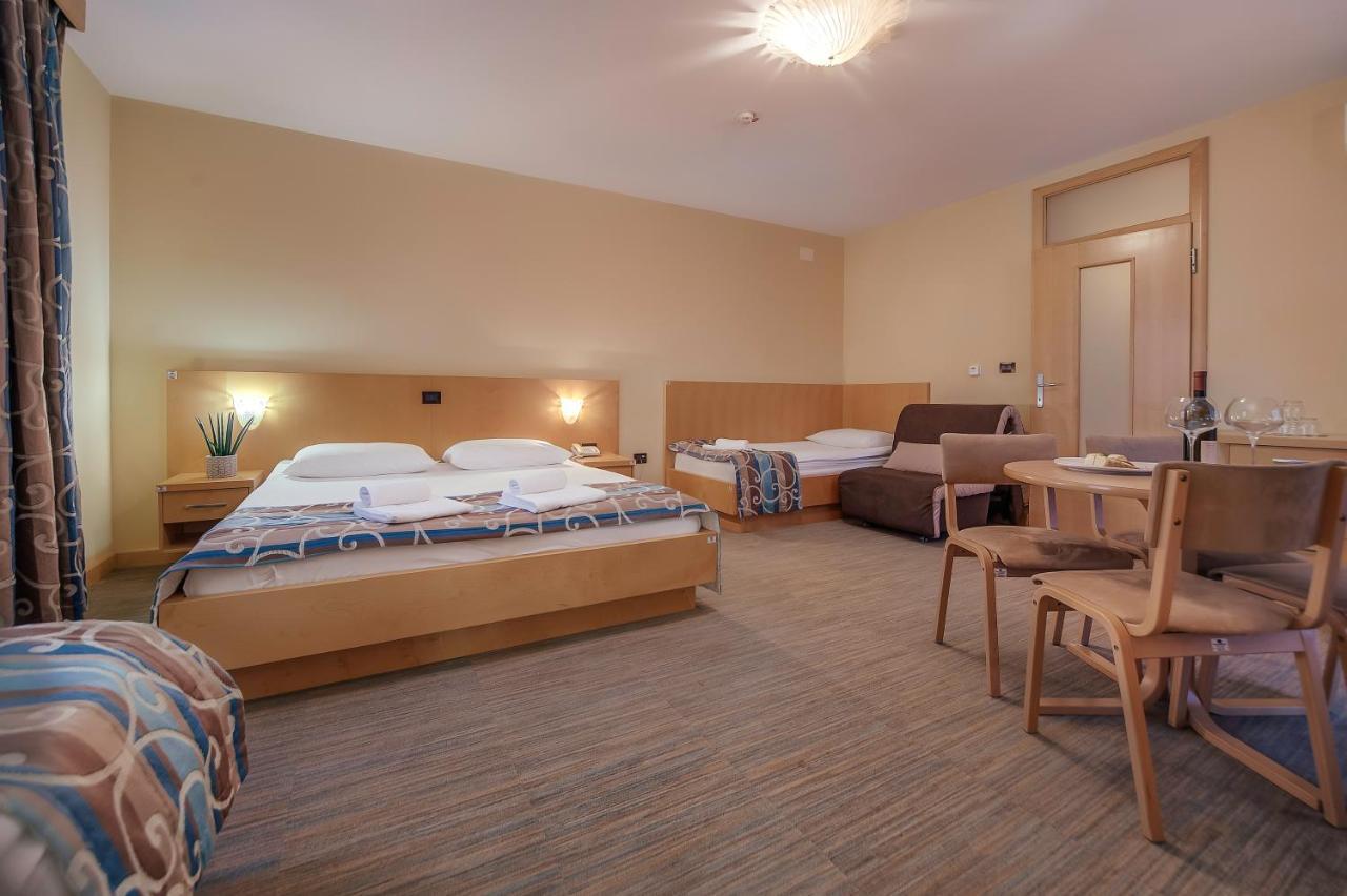 Bed And Breakfast Malovec Divaca Luaran gambar