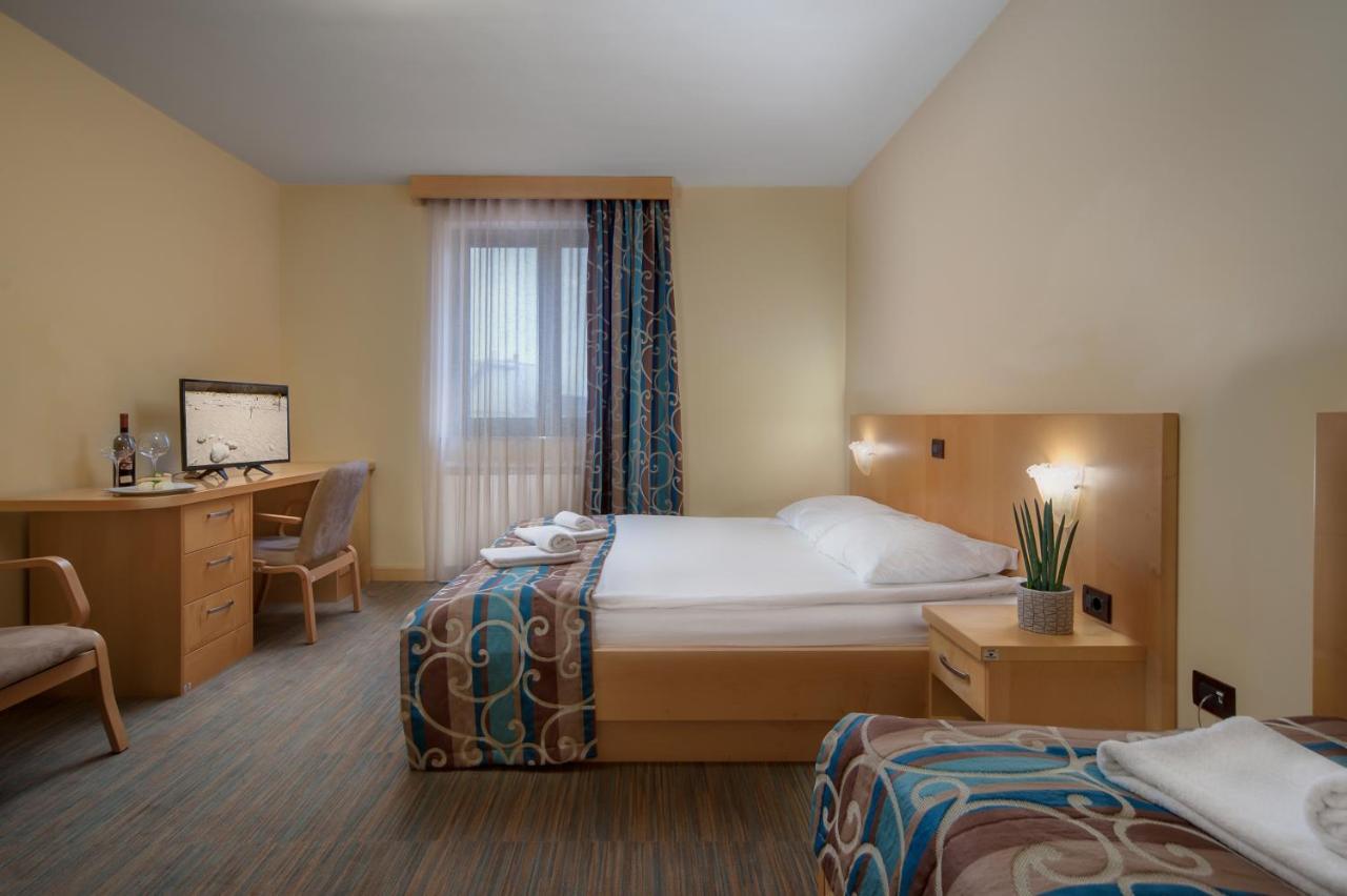 Bed And Breakfast Malovec Divaca Luaran gambar