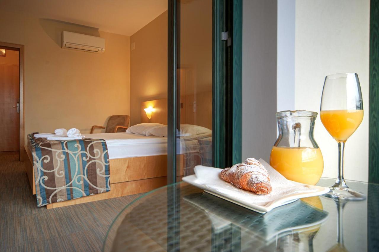 Bed And Breakfast Malovec Divaca Luaran gambar