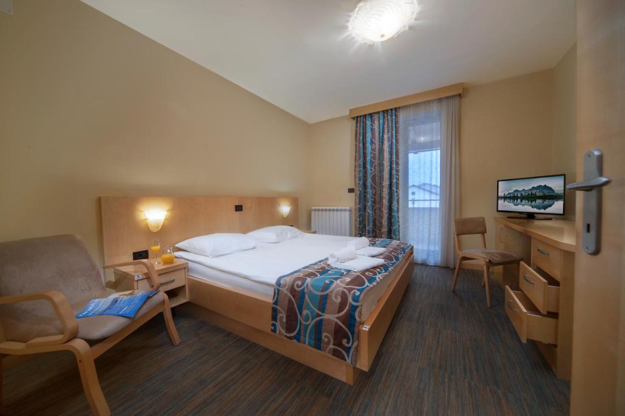 Bed And Breakfast Malovec Divaca Luaran gambar